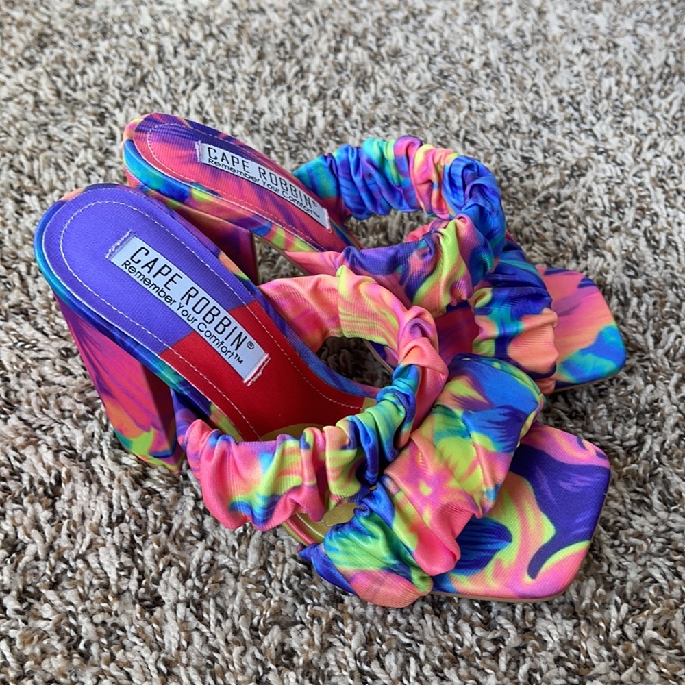 Open toe tie dye chunky heel sandals - Picture 5 of 6